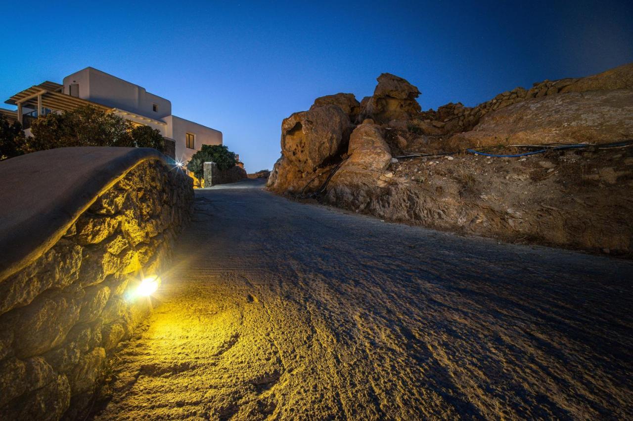 Anius Apartments Mykonos Town ภายนอก รูปภาพ