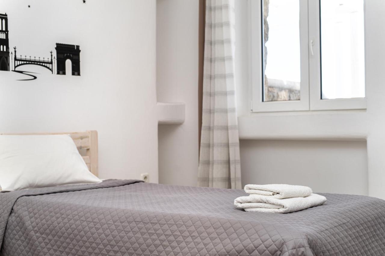 Anius Apartments Mykonos Town ภายนอก รูปภาพ