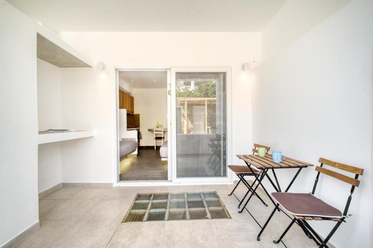 Anius Apartments Mykonos Town ภายนอก รูปภาพ