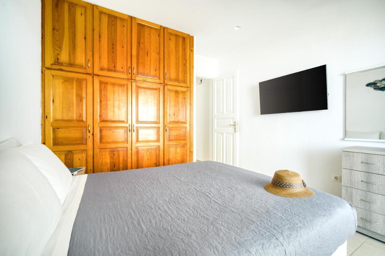 Anius Apartments Mykonos Town ภายนอก รูปภาพ